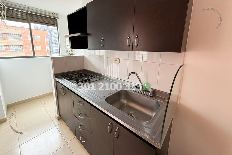 Apartamento de 2 alcobas en arriendo en Loma Del Indio, Medellín, 65 m² · foto 9 de 24