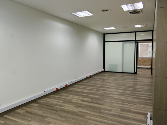 Oficina en arriendo en El Poblado, Medellín, 54 m² · foto 10 de 13