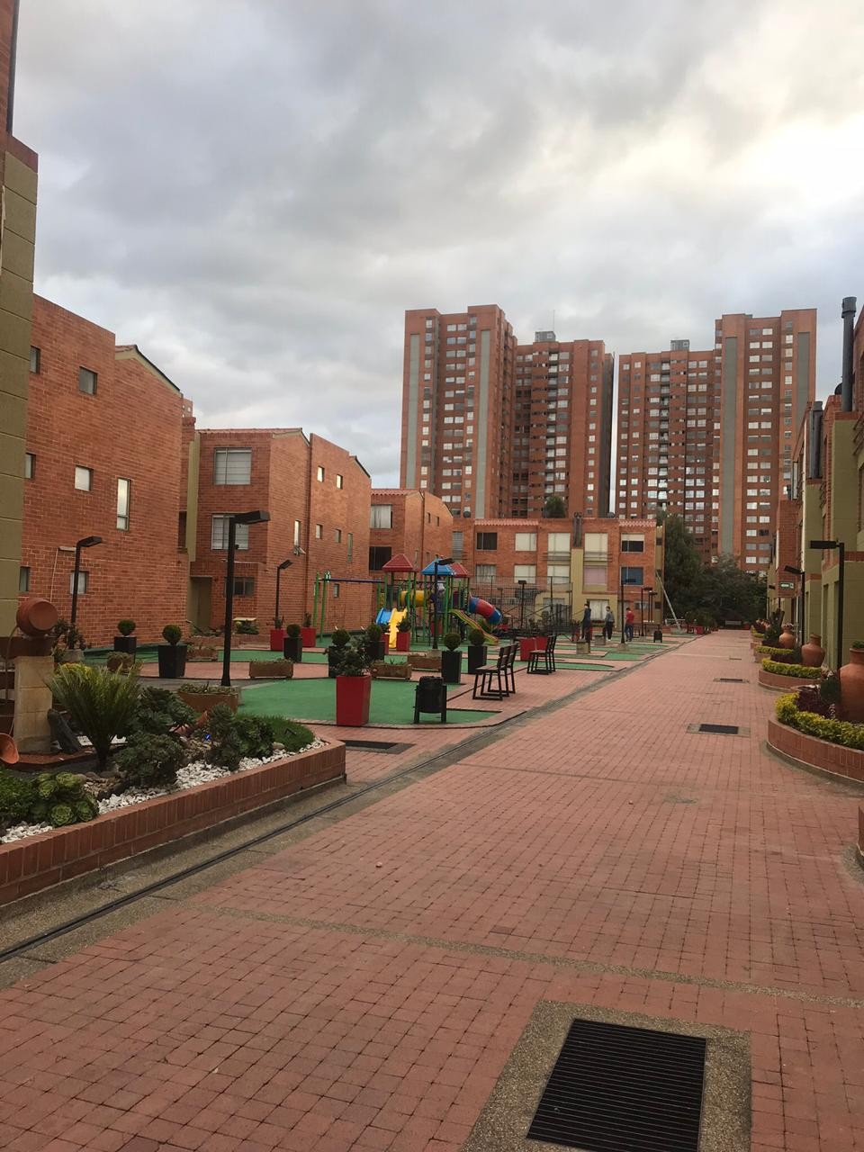 Casa en venta en Alameda, Bogotá · foto 3 de 19