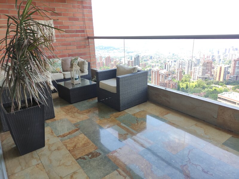 Apartamento en arriendo en El Poblado, Medellín · foto 15 de 17