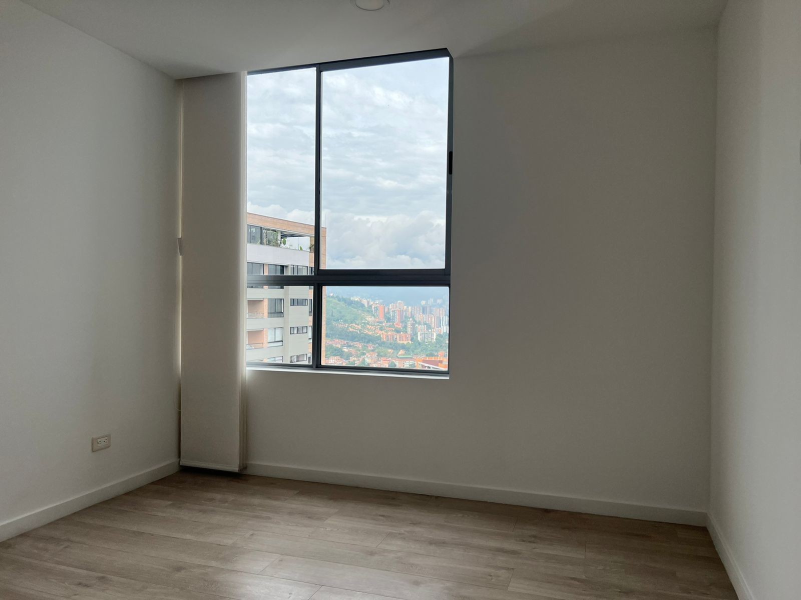 Apartamento en arriendo en La Pradera, Envigado · foto 8 de 18