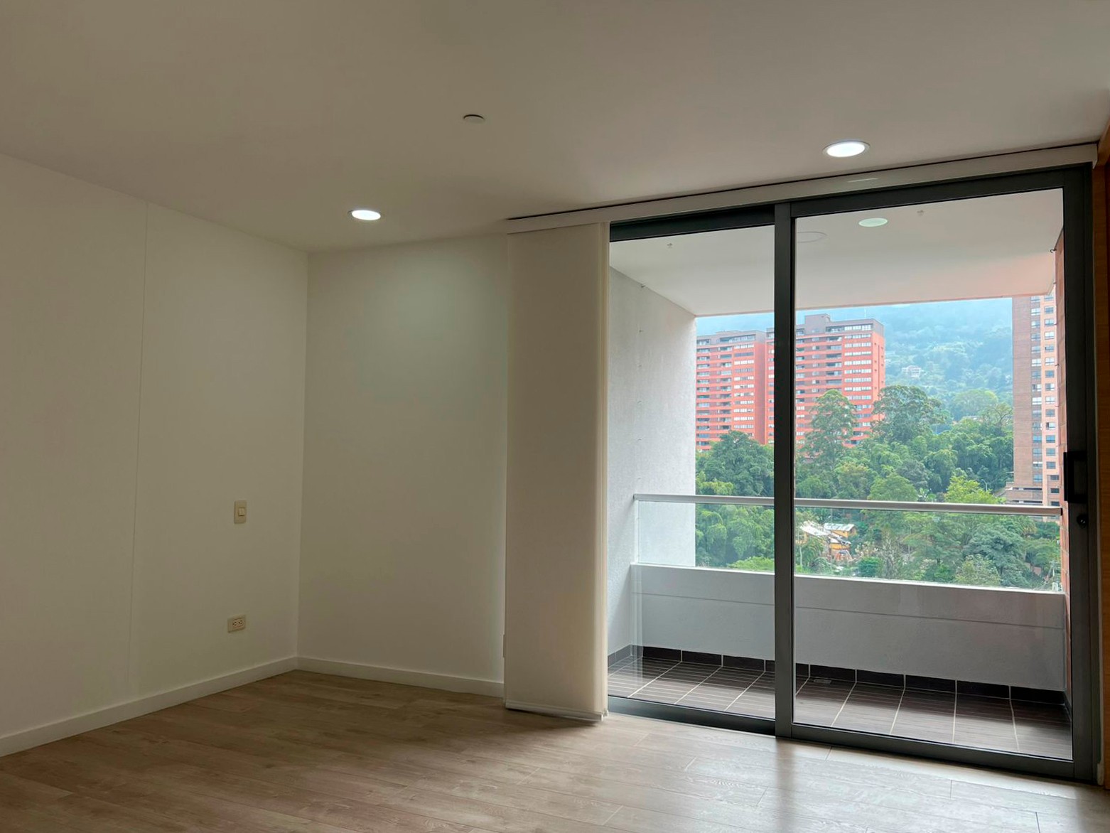 Apartamento en arriendo en La Pradera, Envigado · foto 14 de 18