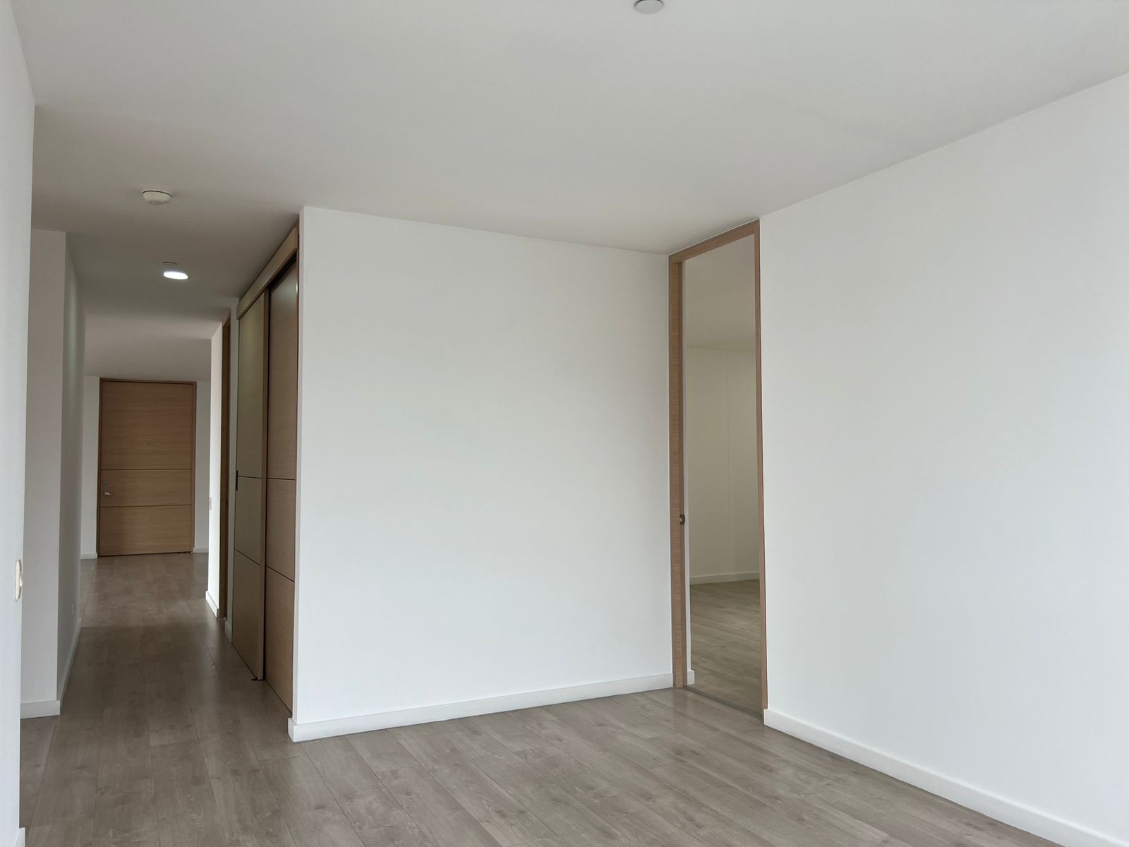 Apartamento en arriendo en La Pradera, Envigado · foto 9 de 18