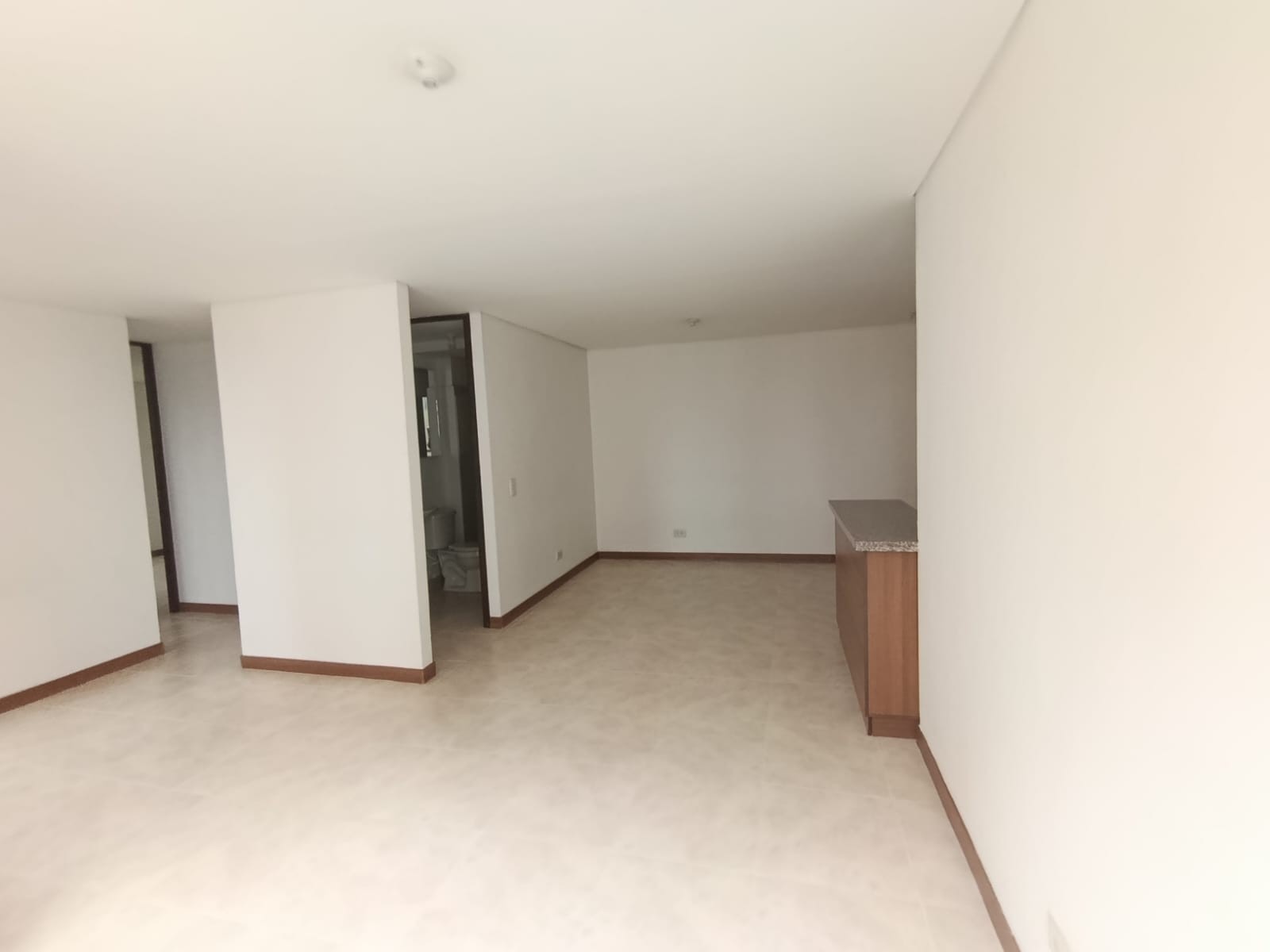 Apartamento en venta en La Ferreria, La Estrella · foto 2 de 24