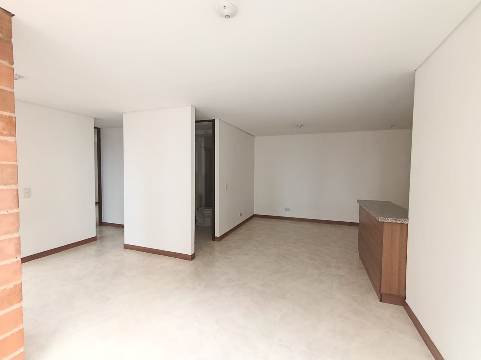 Apartamento en venta en La Ferreria, La Estrella · foto 4 de 24