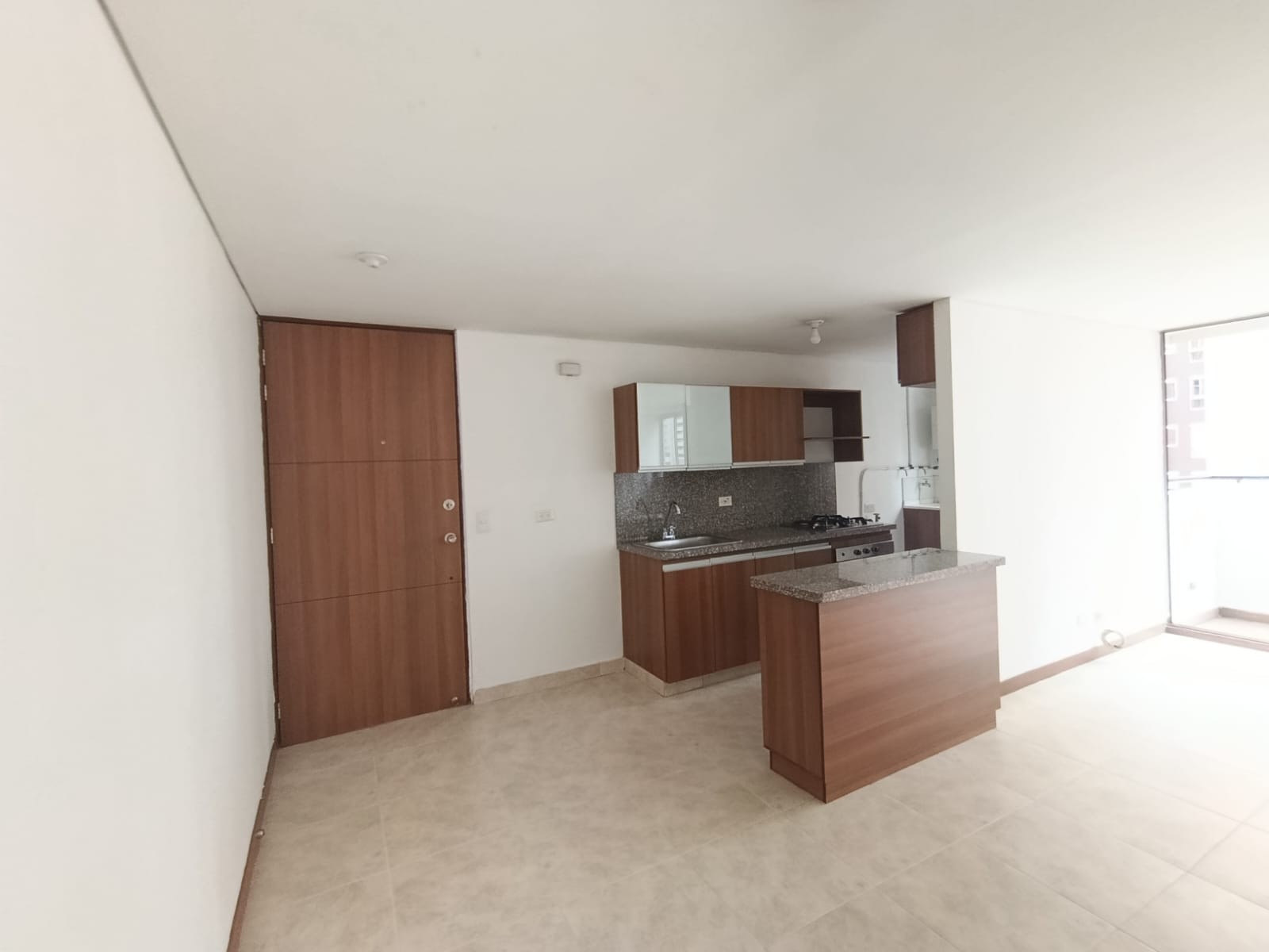 Apartamento en venta en La Ferreria, La Estrella · foto 7 de 24