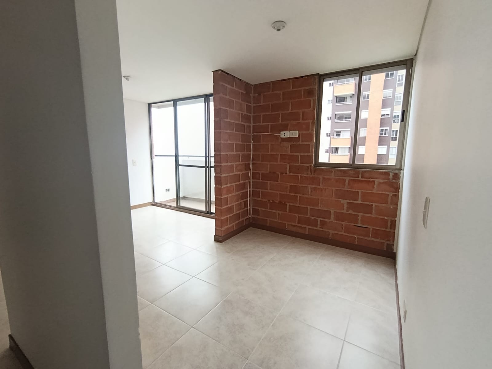 Apartamento en venta en La Ferreria, La Estrella · foto 3 de 24