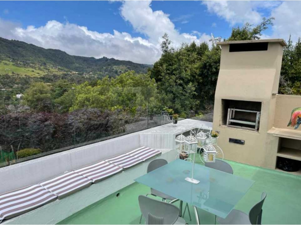 Casa en venta en El Libano, La Calera · foto 11 de 24