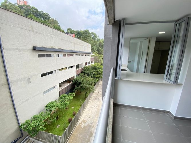 Apartamento de 3 alcobas en arriendo en Castropol, Medellín, 108 m² · foto 16 de 16