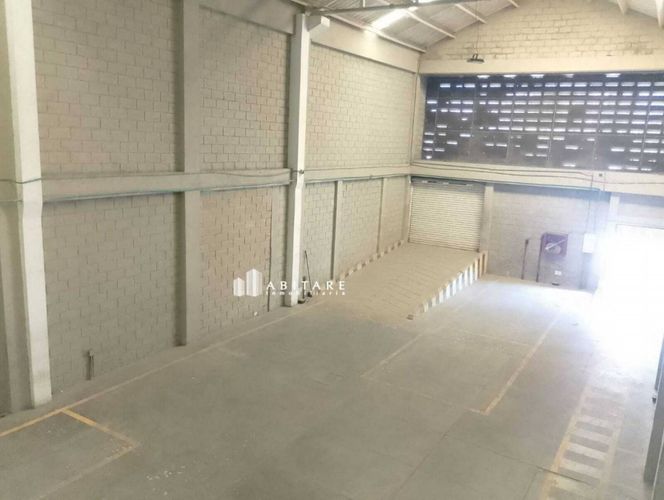 Bodega en arriendo en El Bosque, Cartagena, 225 m² · foto 2 de 5
