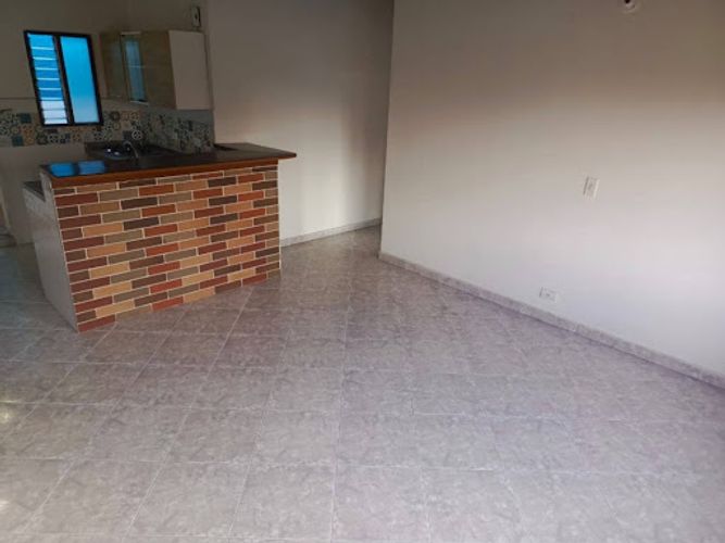 Local en arriendo en Sevilla, Medellín, 30 m² · foto 7 de 20