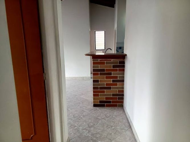 Local en arriendo en Sevilla, Medellín, 30 m² · foto 18 de 20