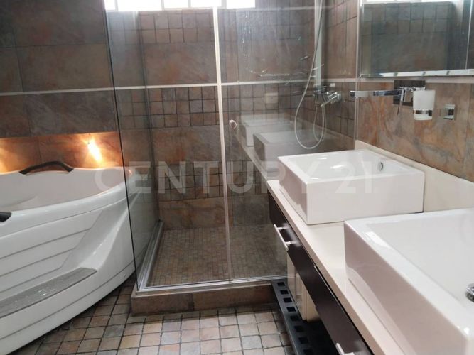 Apartamento de 3 alcobas en venta en Ciudad Salitre Oriental, Bogotá, 246 m² · foto 11 de 20