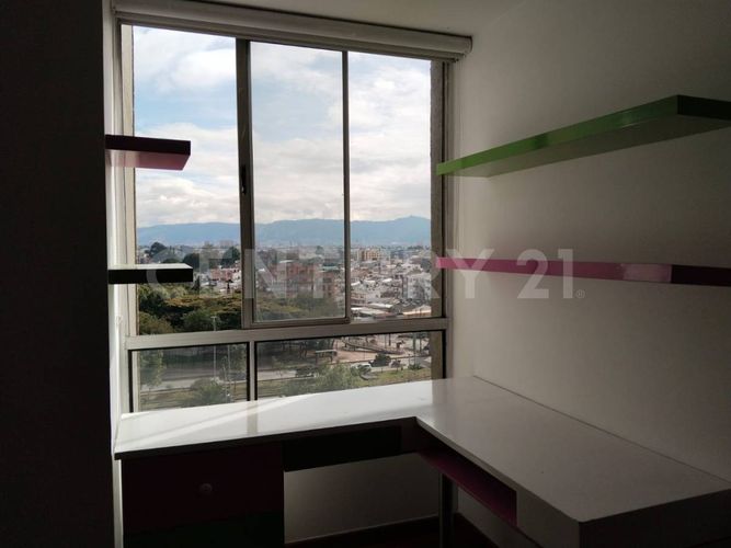 Apartamento de 3 alcobas en venta en Ciudad Salitre Oriental, Bogotá, 246 m² · foto 12 de 20