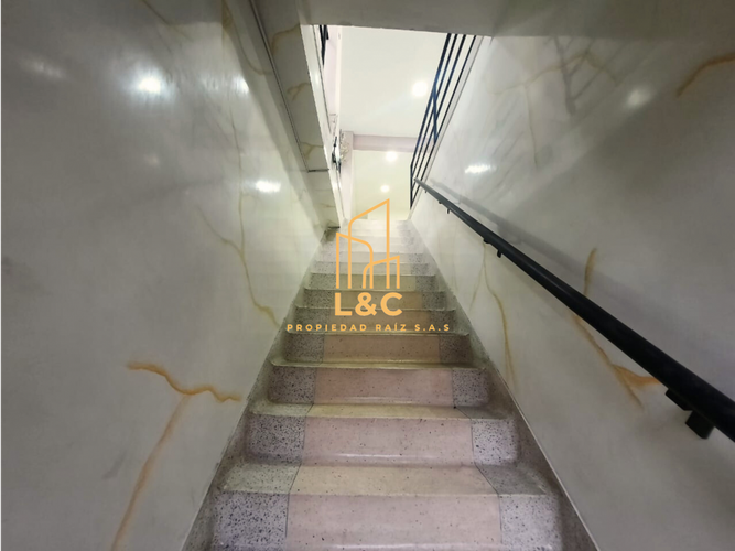 Local en arriendo en Los Naranjos, Itagüí, 150 m² · foto 4 de 9