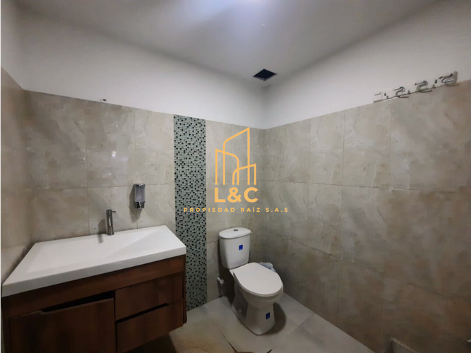 Local en arriendo en Los Naranjos, Itagüí, 150 m² · foto 7 de 9