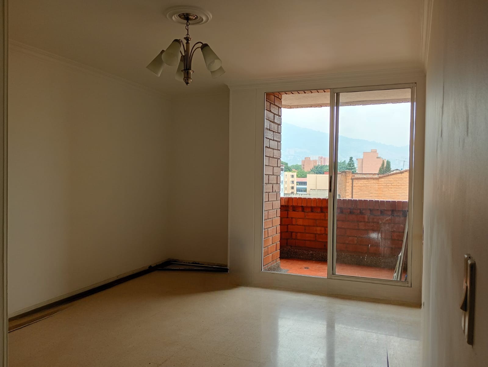 Apartamento en arriendo en La Castellana, Medellín · foto 7 de 17
