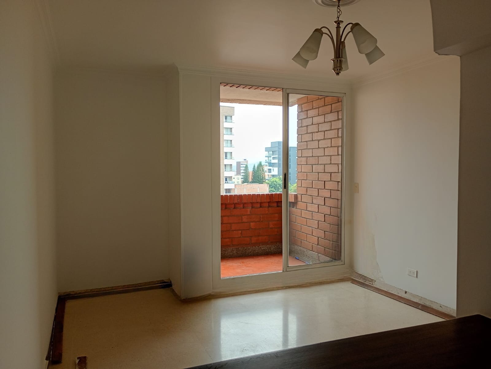Apartamento en arriendo en La Castellana, Medellín · foto 13 de 17