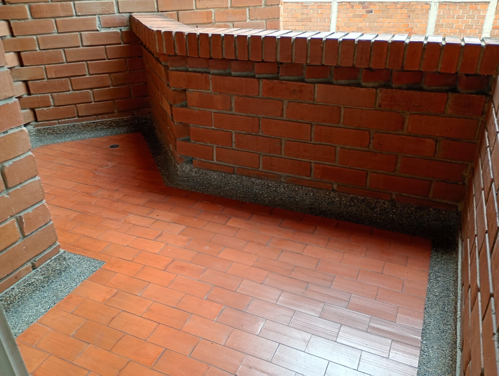 Apartamento en arriendo en La Castellana, Medellín · foto 17 de 17
