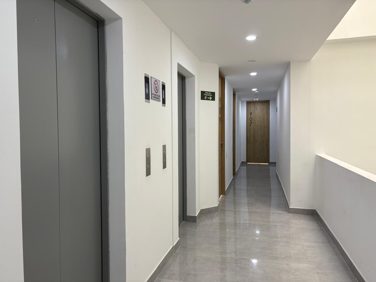 Apartamento en venta en Chico Norte, Bogotá · foto 3 de 8