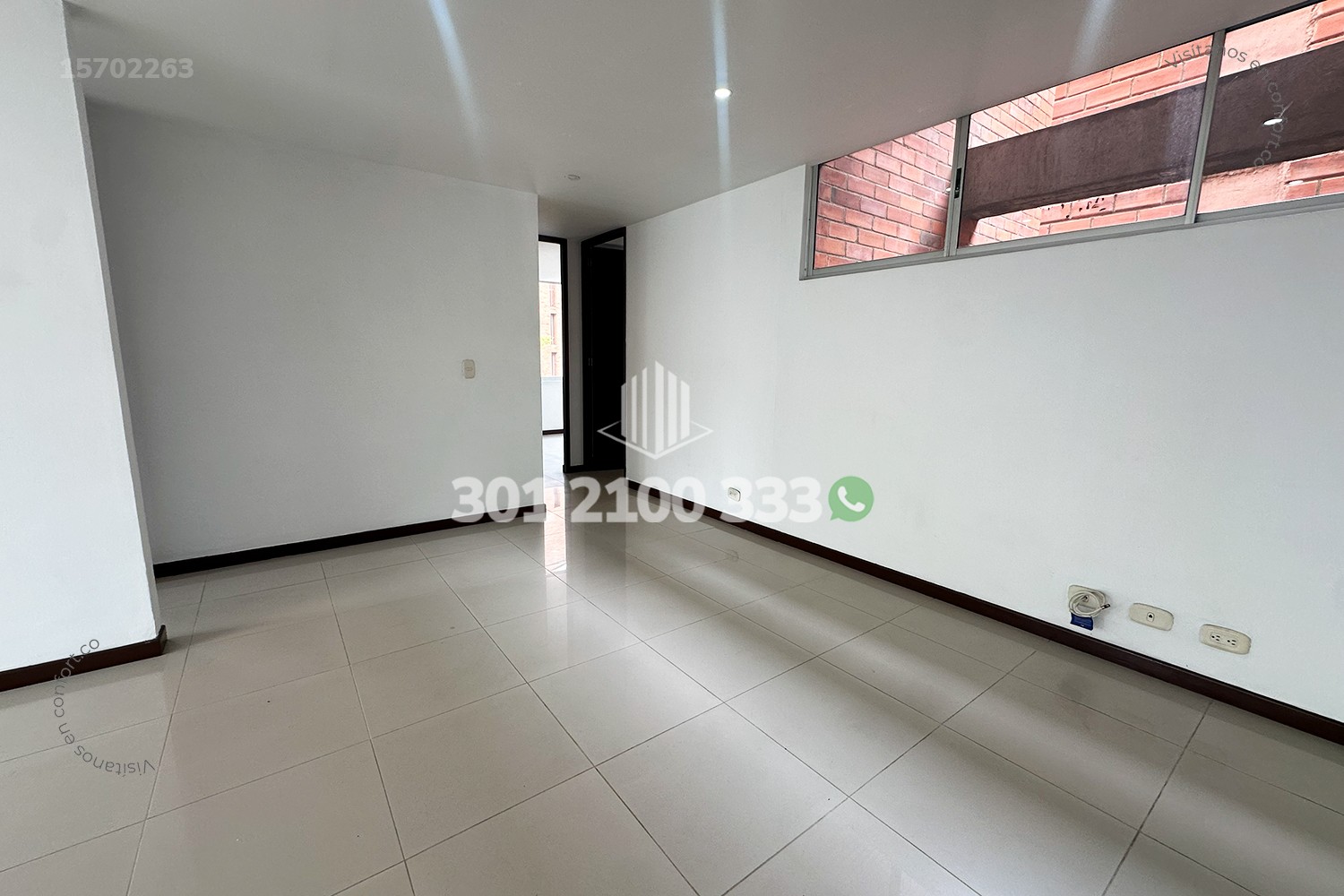 Apartamento en arriendo en Laureles, Medellín · foto 3 de 24