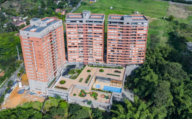Apartamento de 3 alcobas en venta en Mugá, Envigado, 115 m² · foto 2 de 24