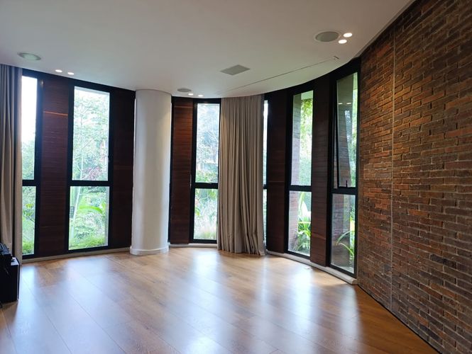 Apartamento de 2 alcobas en venta en El Poblado, Medellín, 203 m² · foto 11 de 19