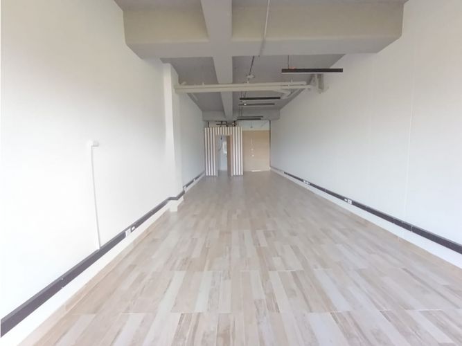 Oficina en arriendo en Las Palmas, Envigado, 64 m² · foto 2 de 10