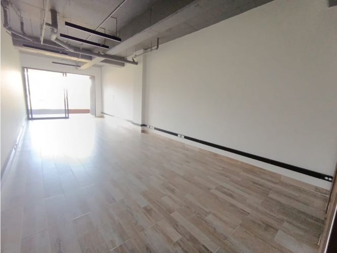 Oficina en arriendo en Las Palmas, Envigado, 64 m² · foto 3 de 10