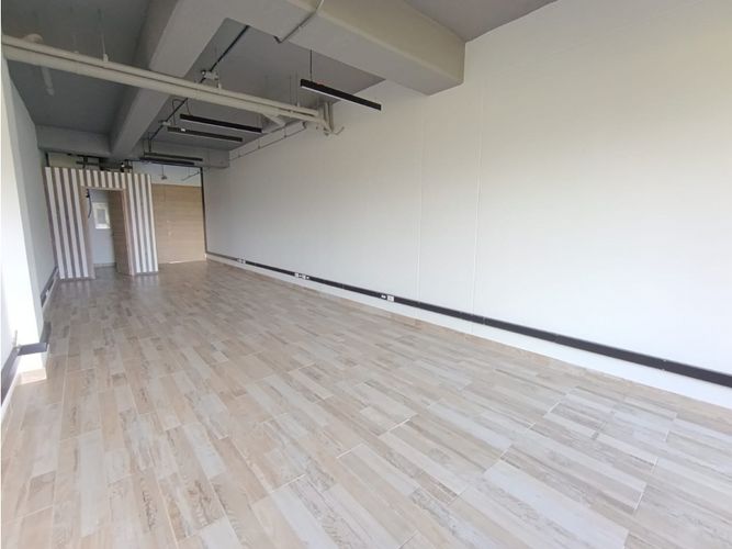 Oficina en arriendo en Las Palmas, Envigado, 64 m² · foto 6 de 10