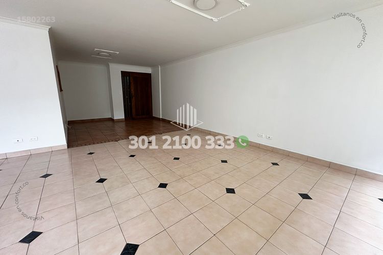 Apartamento de 3 alcobas en arriendo en Conquistadores, Medellín, 145 m² · foto 2 de 24