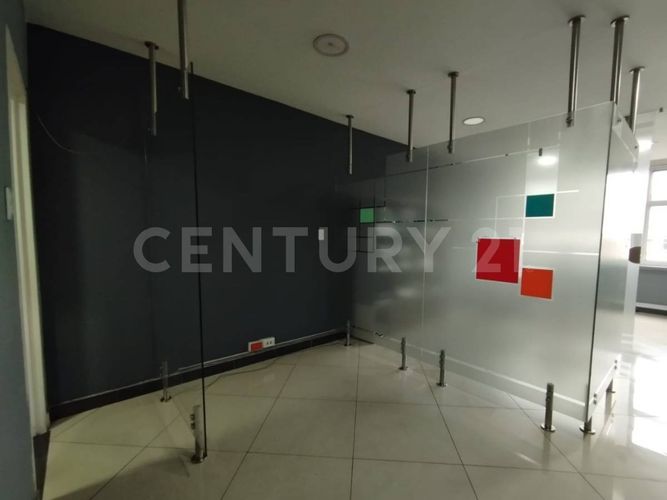 Oficina en arriendo en San Isidro, Zipaquirá, 45 m² · foto 3 de 10