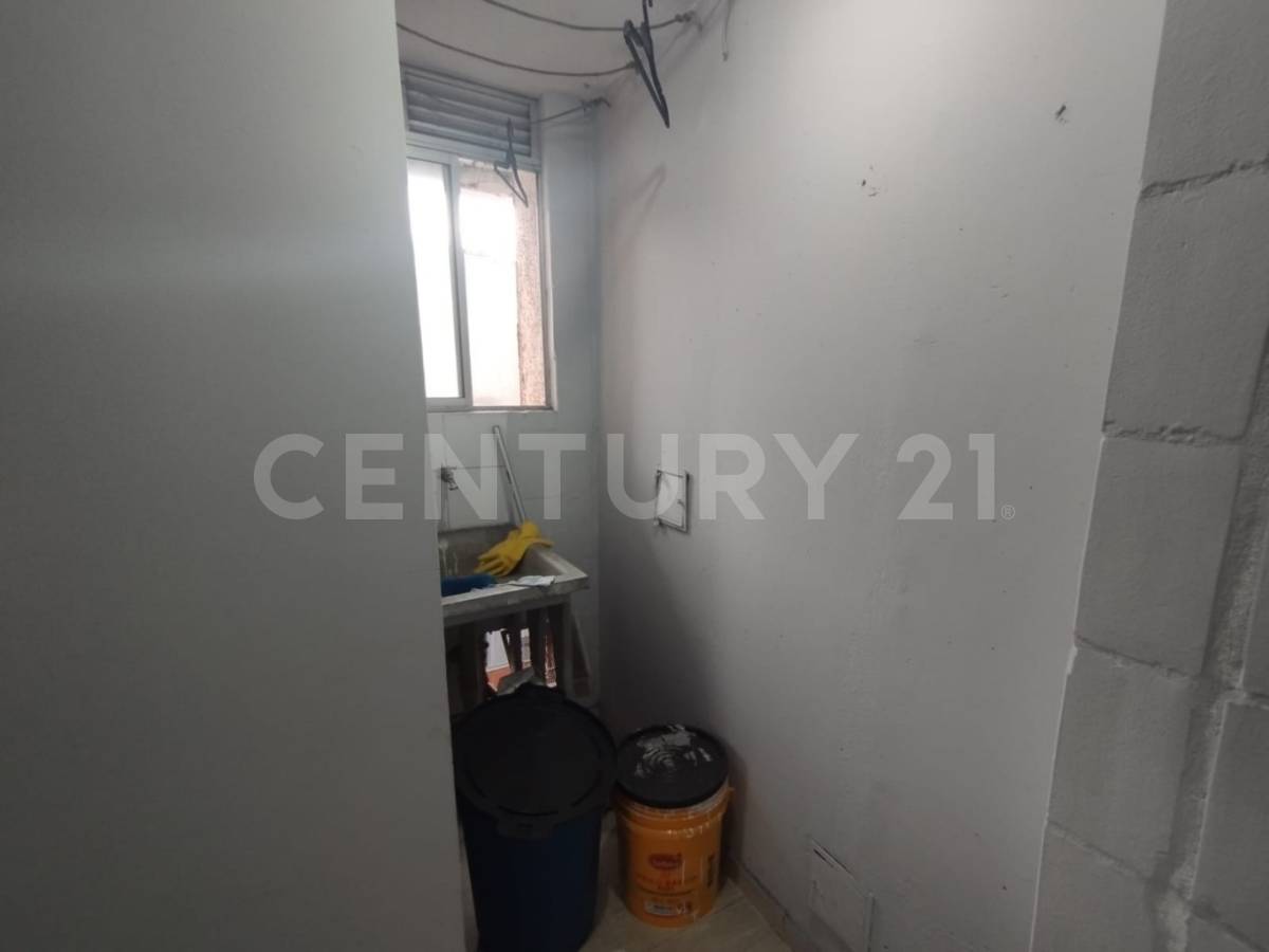 Apartamento en venta en Buenos Aires, Bogotá · foto 6 de 11