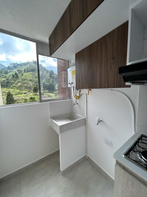 Apartamento en venta en La Tablaza, La Estrella · foto 3 de 12