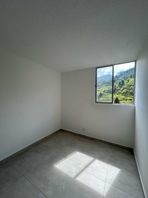 Apartamento en venta en La Tablaza, La Estrella · foto 7 de 12