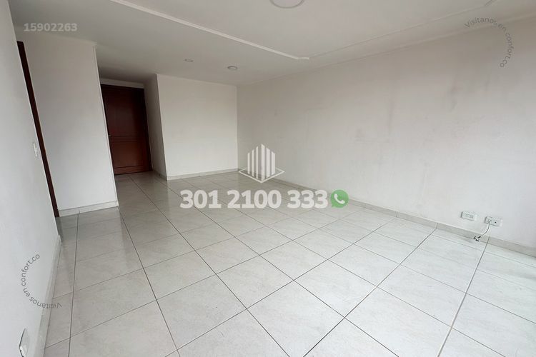 Apartamento de 3 alcobas en arriendo en Laureles, Medellín, 99 m² · foto 2 de 24