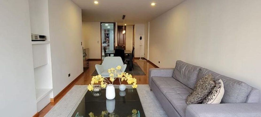 Apartamento en venta en Santa Barbara Alta, Bogotá, 100 m² · foto 3 de 7