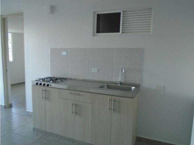 Apartamento de 2 alcobas en venta en San Antonio Del Carrizal, Girón, 43 m² · foto 4 de 17