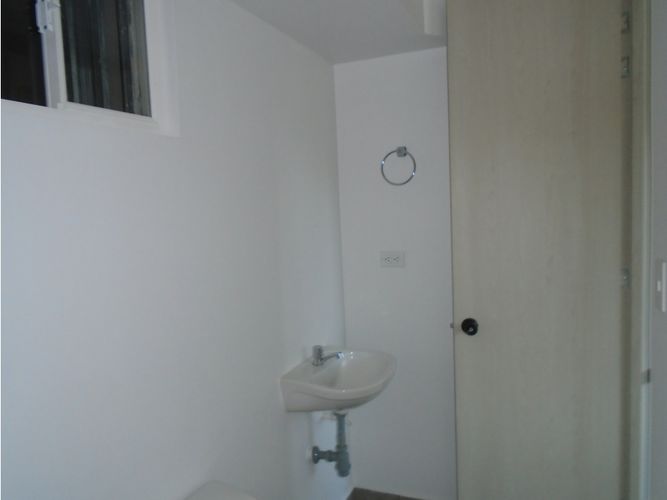 Apartamento de 2 alcobas en venta en San Antonio Del Carrizal, Girón, 43 m² · foto 15 de 17