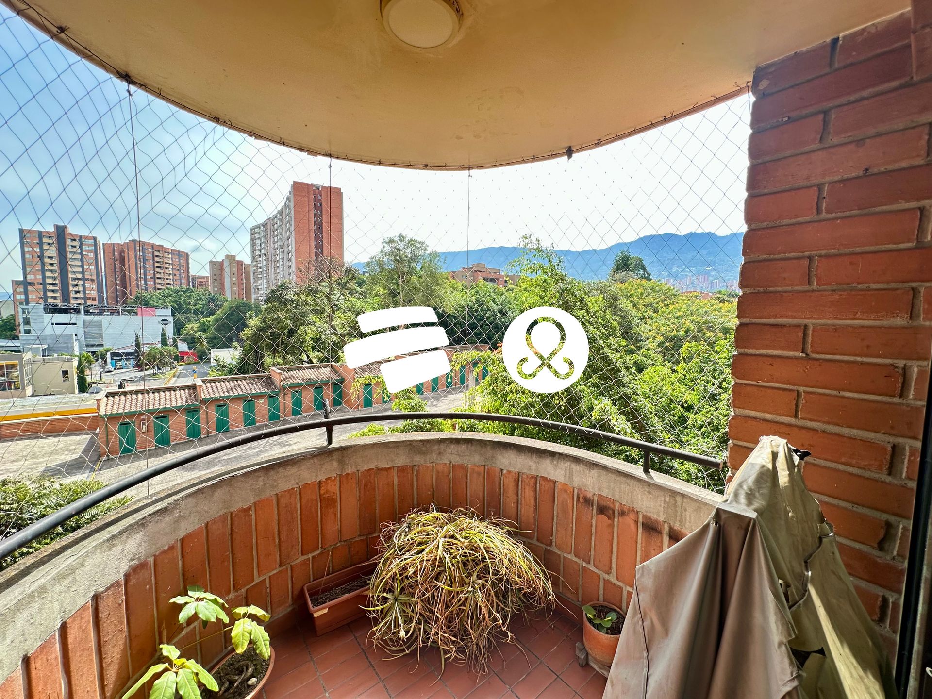 Apartamento en Venta en Jardines, Envigado