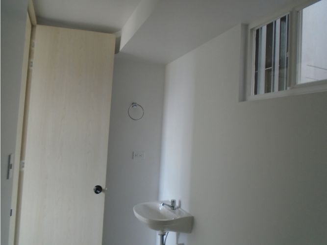 Apartamento de 3 alcobas en venta en Ruitoque, Girón, 53 m² · foto 16 de 21