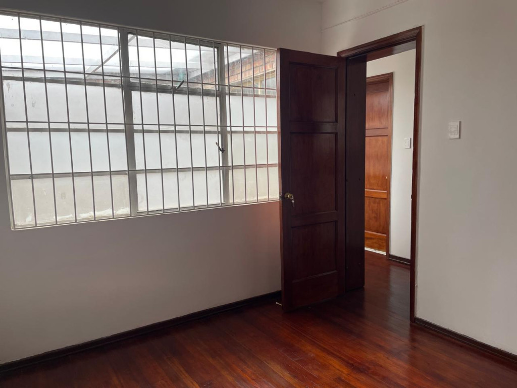Casa en venta en San Luis, Bogotá · foto 15 de 24