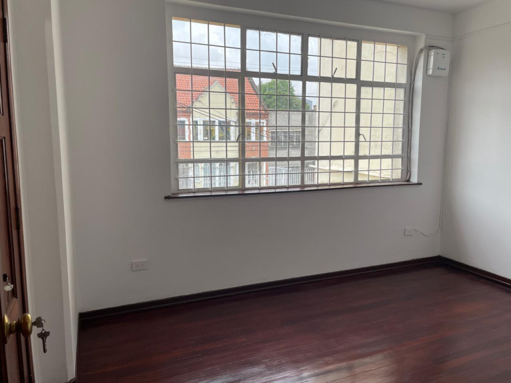 Casa en venta en San Luis, Bogotá · foto 18 de 24