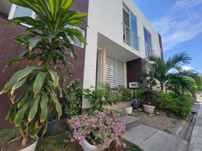Casa de 3 alcobas en venta en Ricaurte, Ricaurte, 58 m² · foto 13 de 22