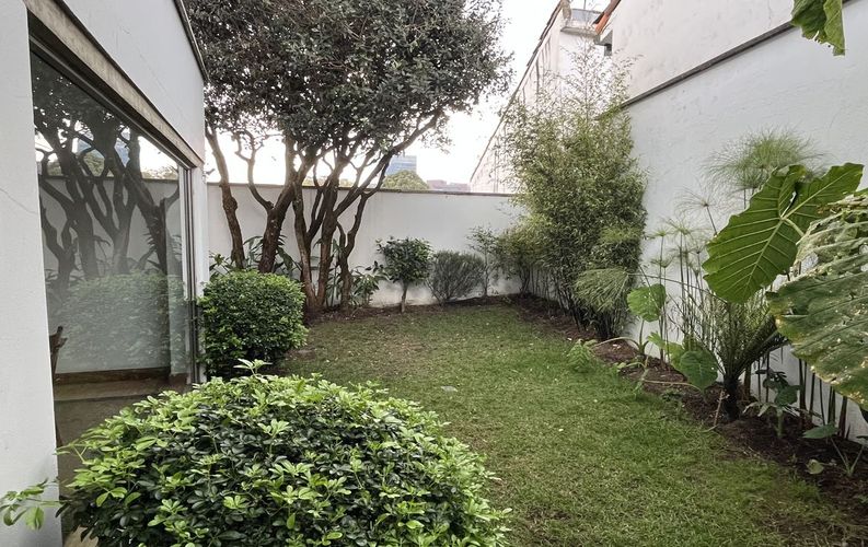 Casa en venta en Santa Barbara Alta, Bogotá · foto 13 de 24