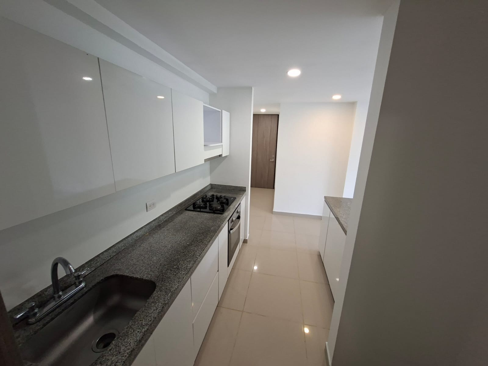Apartamento en venta en Milan, Manizales · foto 7 de 24