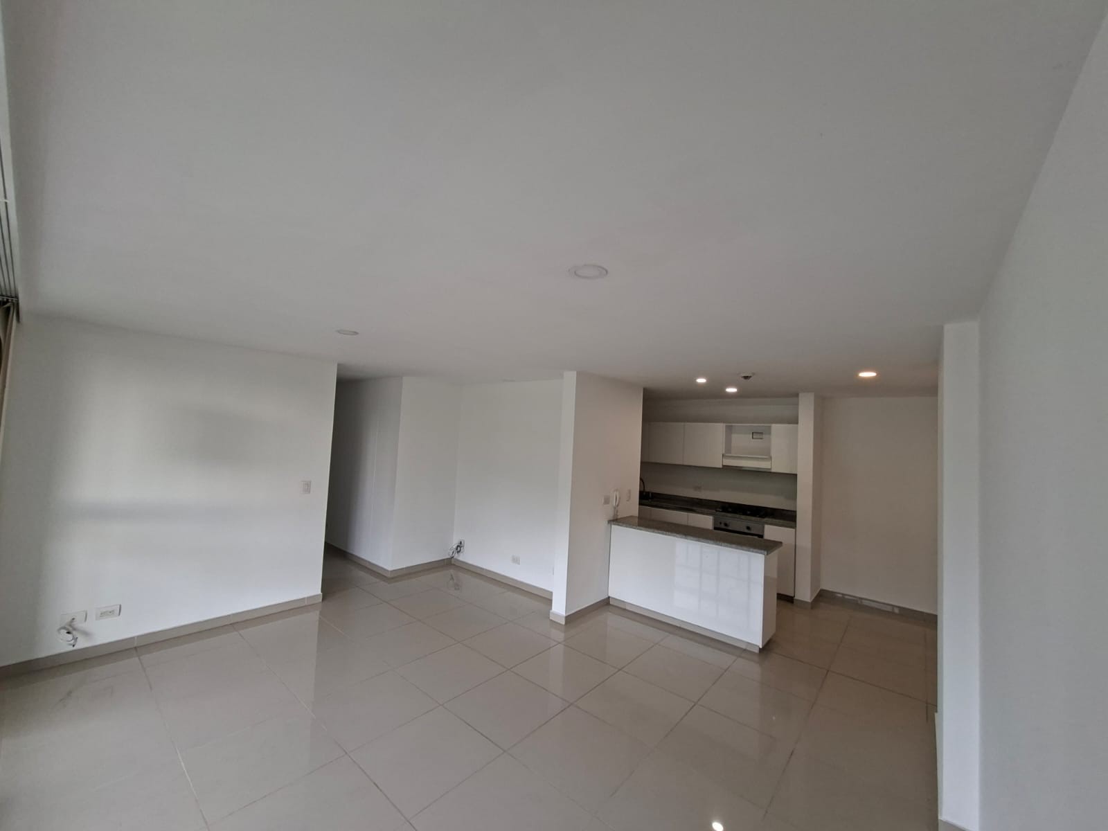 Apartamento en venta en Milan, Manizales · foto 6 de 24
