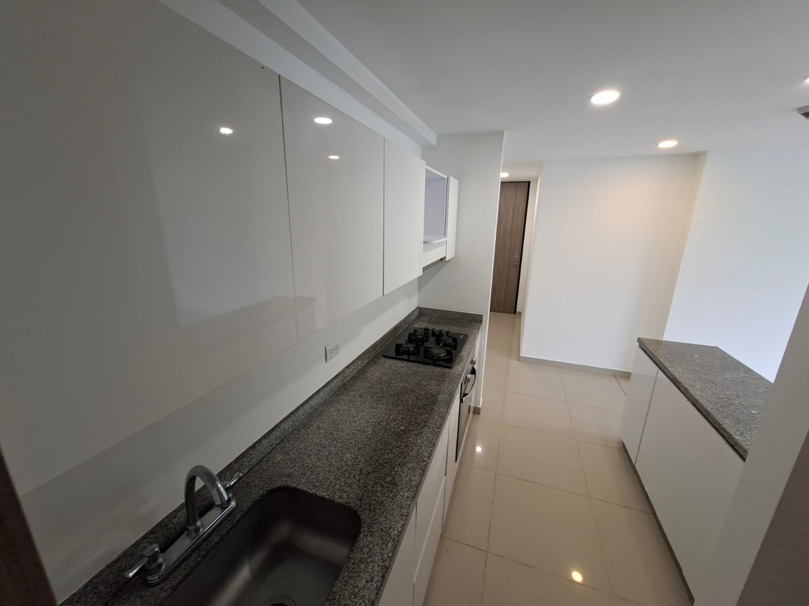 Apartamento en venta en Milan, Manizales · foto 11 de 24