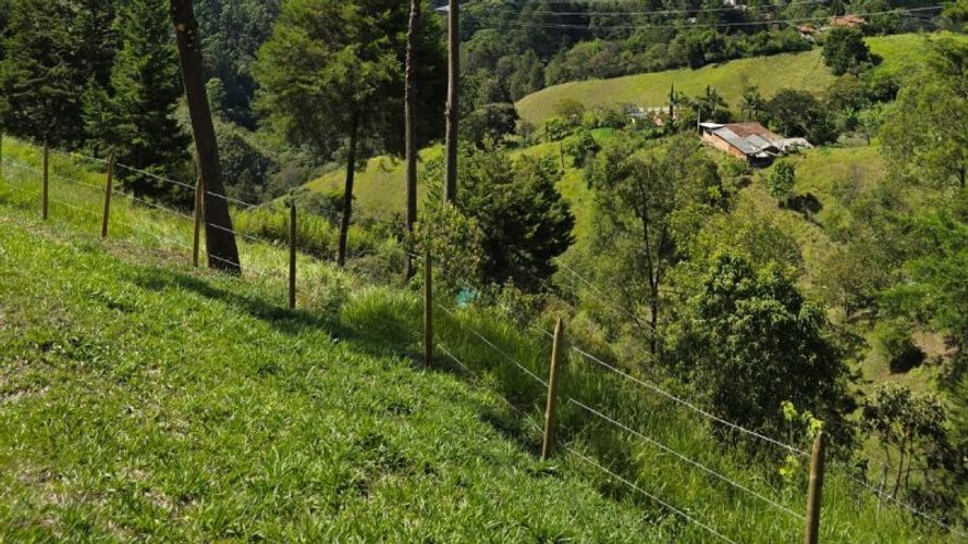 Lote en venta en El Salado, Envigado, 6000 m² · foto 3 de 3