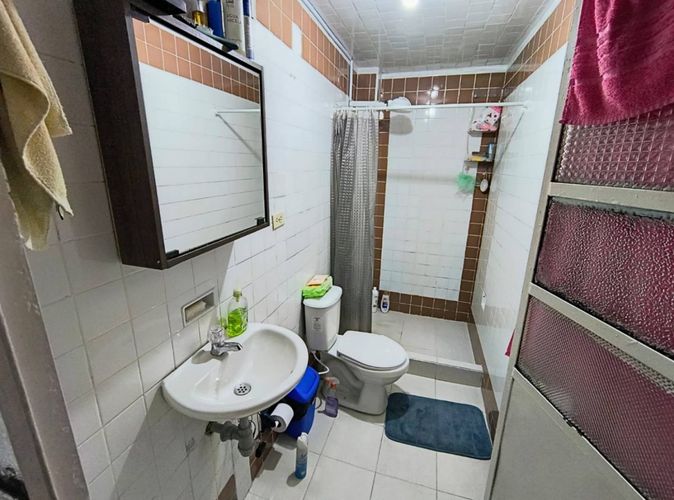 Casa de 6 alcobas en venta en Ciudad Jardin Norte, Bogotá, 340 m² · foto 11 de 21